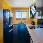 Bel Appartement Spacieux & Proche Centre
